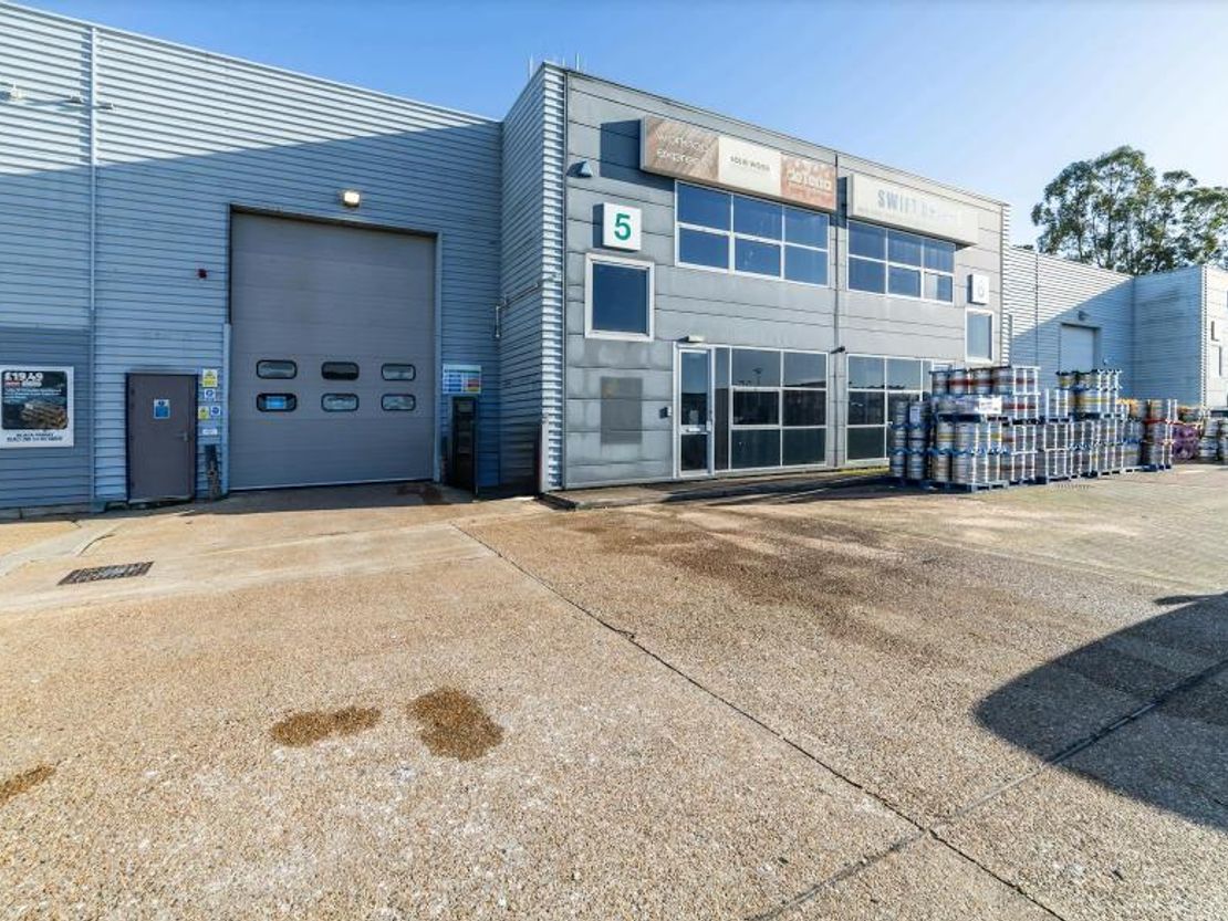 Unit 5, Orchard Trade Park, Salfords, Redhill, Surrey, RH1 5EL