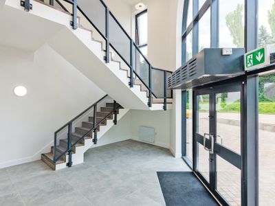 Property Image for Unit 29 Barwell Business Park, Leatherhead Road, Chessington, KT9 2NY