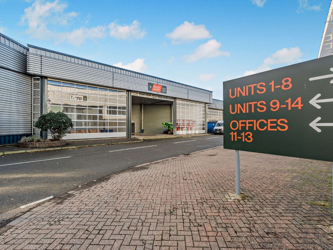 Unit 11 Dana Trading Estate, Transfesa Road, Paddock Wood, Tonbridge, Kent, TN12 6UT