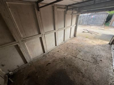 Property Image for Garages, Mount Road, Hinckley, Leicestershire, LE10 1AE