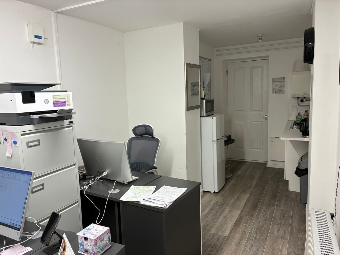 43-45 High Street, Newport Pagnell, Milton Keynes, MK16 8AR