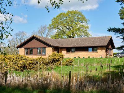 Property Image for Foxholes Fisheries, Crick, Northampton, Northamptonshire, NN6 7US