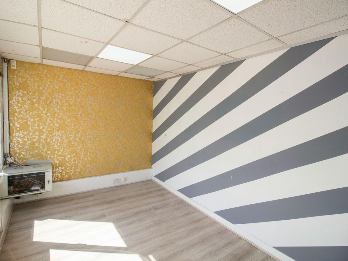 Unit 18, Wadsworth Business Centre, Wadsworth Road, Perivale, UB6 7LQ