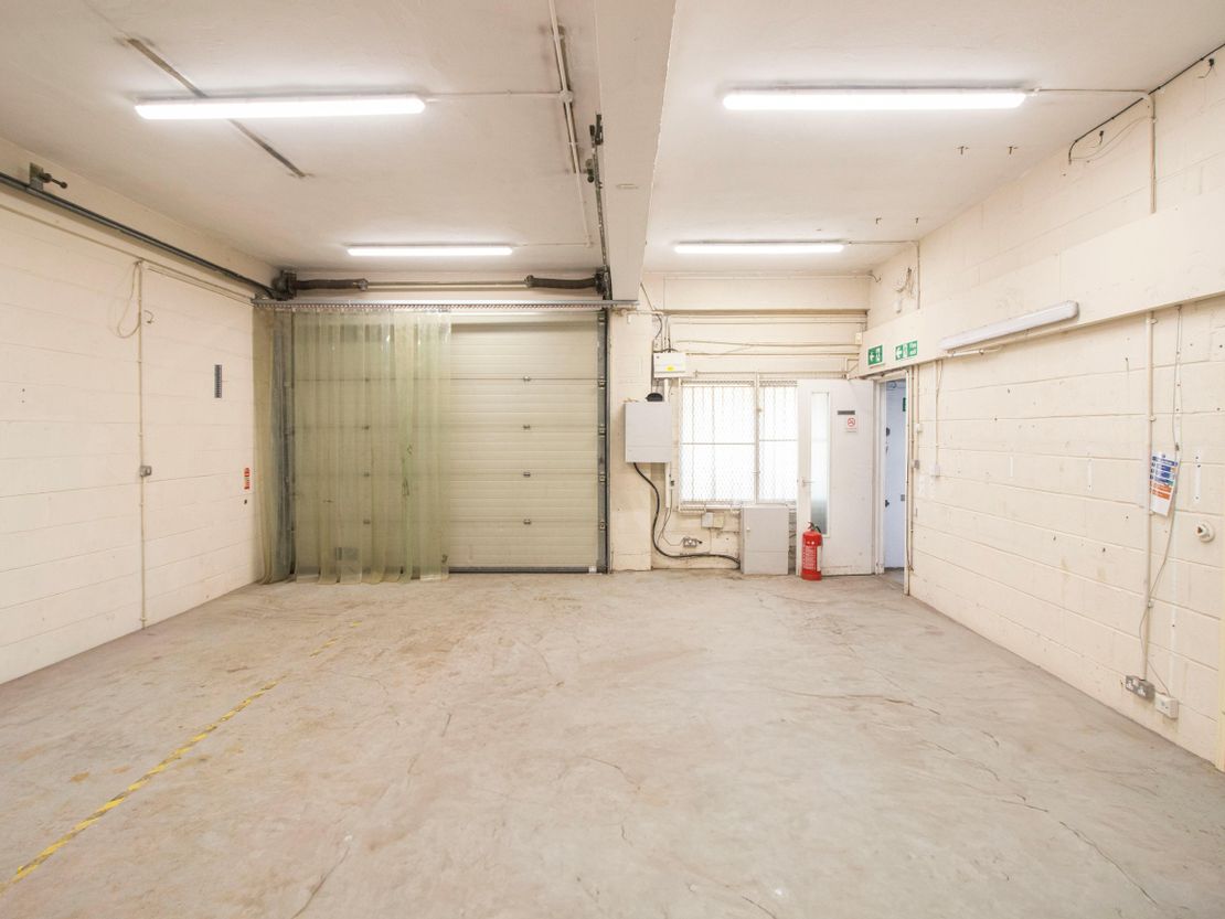 Unit 18, Wadsworth Business Centre, Wadsworth Road, Perivale, UB6 7LQ