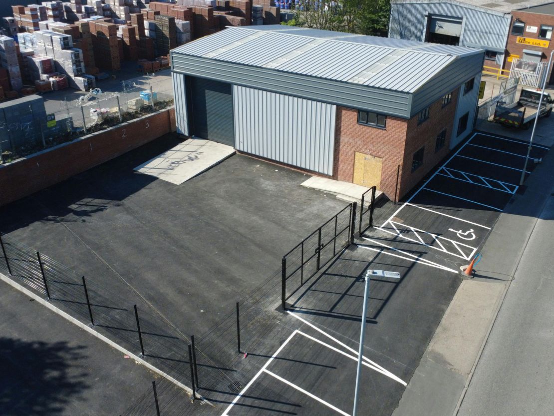 Unit 8 Howley Park Road East, Morley, LS27 0SW