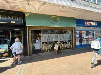 Property Image for 69 Front Street, Arnold, Nottingham, Nottinghamshire, NG5 7EB