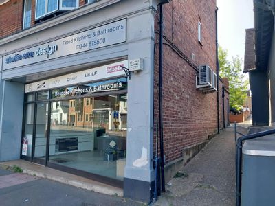 Property Image for 1 Broomhall Buildings, London Road, Ascot, SL5 0DH