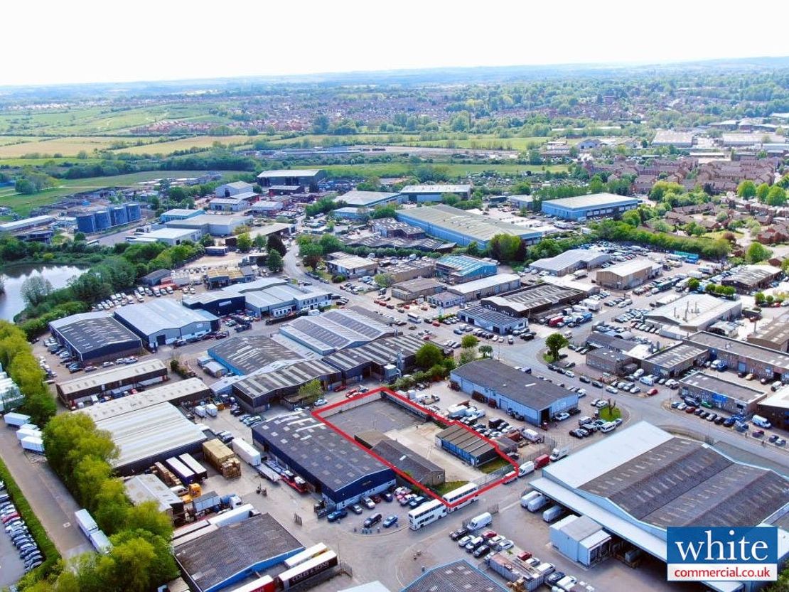 7a Thorpe Drive, Banbury, OX16 4UZ