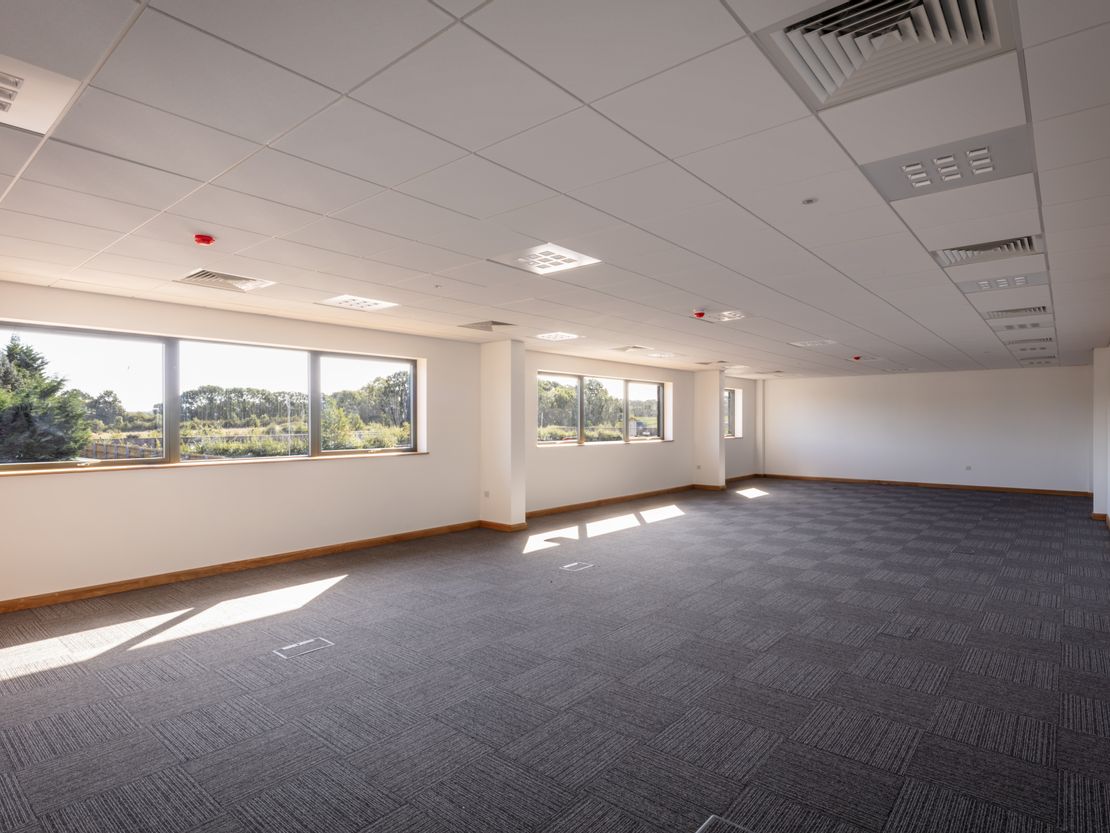 Unit 3 Link 23, A23 / M23, Nursery Lane, Handcross, Crawley, West Sussex, RH17 5JS