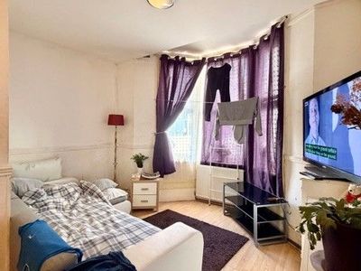 Property Image for 60, Adelaide Street, Blackpool, FY1
