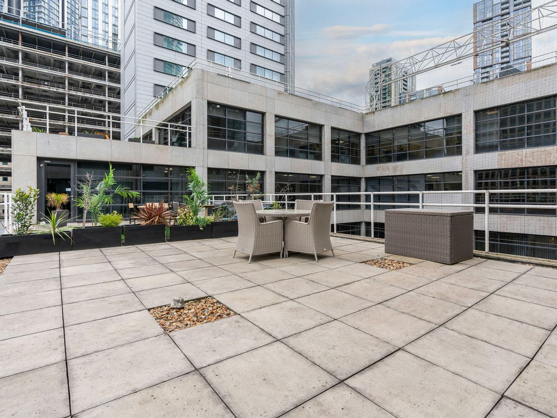 Suite 37, Beaufort Court, Canary Wharf, E14 9XL