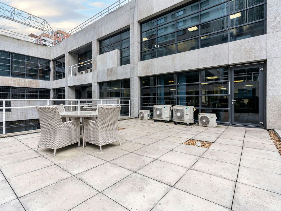 Suite 37, Beaufort Court, Canary Wharf, E14 9XL