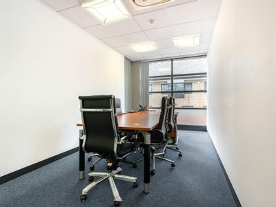 Property Image for Suite 37, Beaufort Court, Canary Wharf, E14 9XL