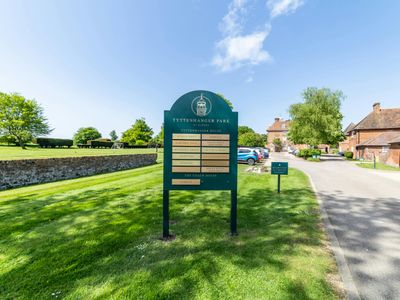 Property Image for Tyttenhanger House, Coursers Road, Colney Heath, St. Albans, AL4 0PG