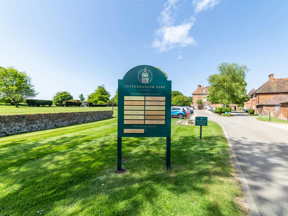 Tyttenhanger House, Coursers Road, Colney Heath, St. Albans, AL4 0PG