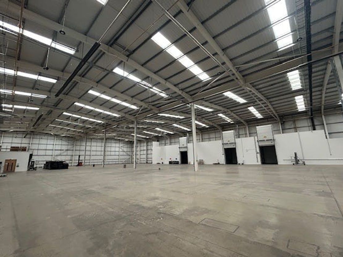 Unit 7 Parkbury, Handley Page Way, St. Albans, AL2 2DQ