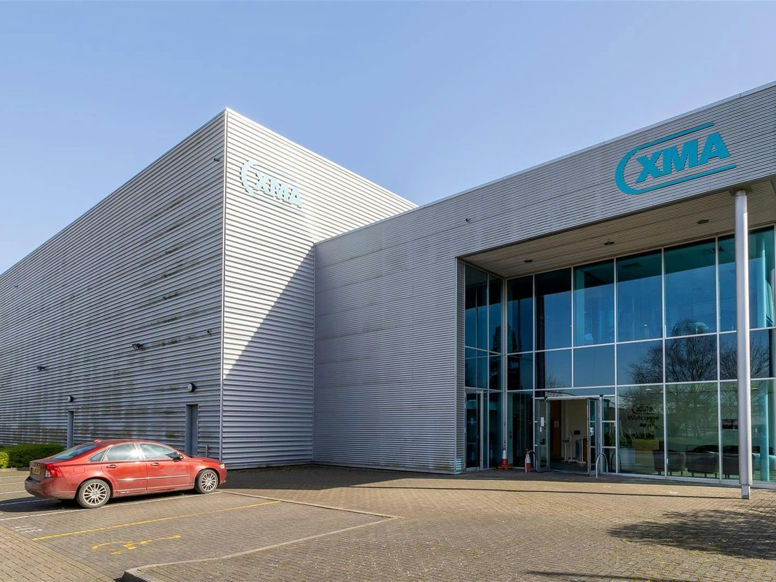 Unit 7 Parkbury, Handley Page Way, St. Albans, AL2 2DQ