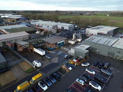 Property Image for 2 Lyon Way, St Albans, AL4 0LQ