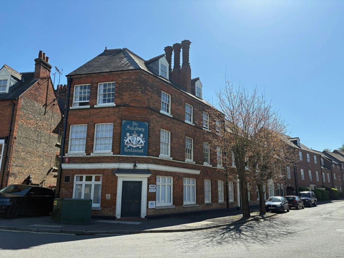 3rd Floor, 15-17 The Broadway, Old Hatfield, AL9 5HZ
