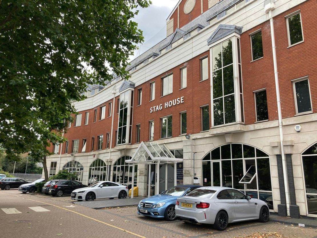 Stag House, Old London Road, Hertford, SG13 7LA