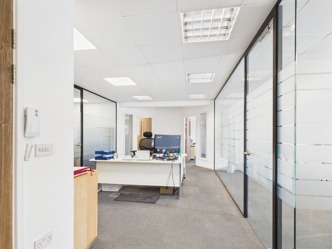6 Portal Business Park, Eaton Lane, Tarporley, Cheshire, CW6 9DL