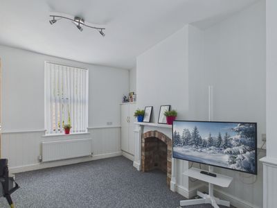 Property Image for Riverside, 3 First Wood Street, Nantwich, Cheshire, CW5 5EG