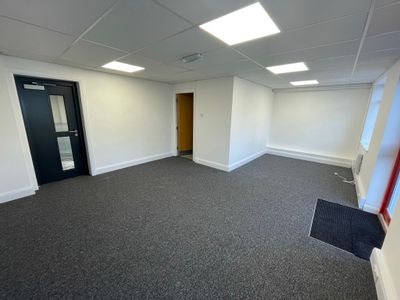 Property Image for Unit 3, Windsor Trade Centre, Fairacres Industrial Estate, Windsor, Berkshire, SL4 4LE