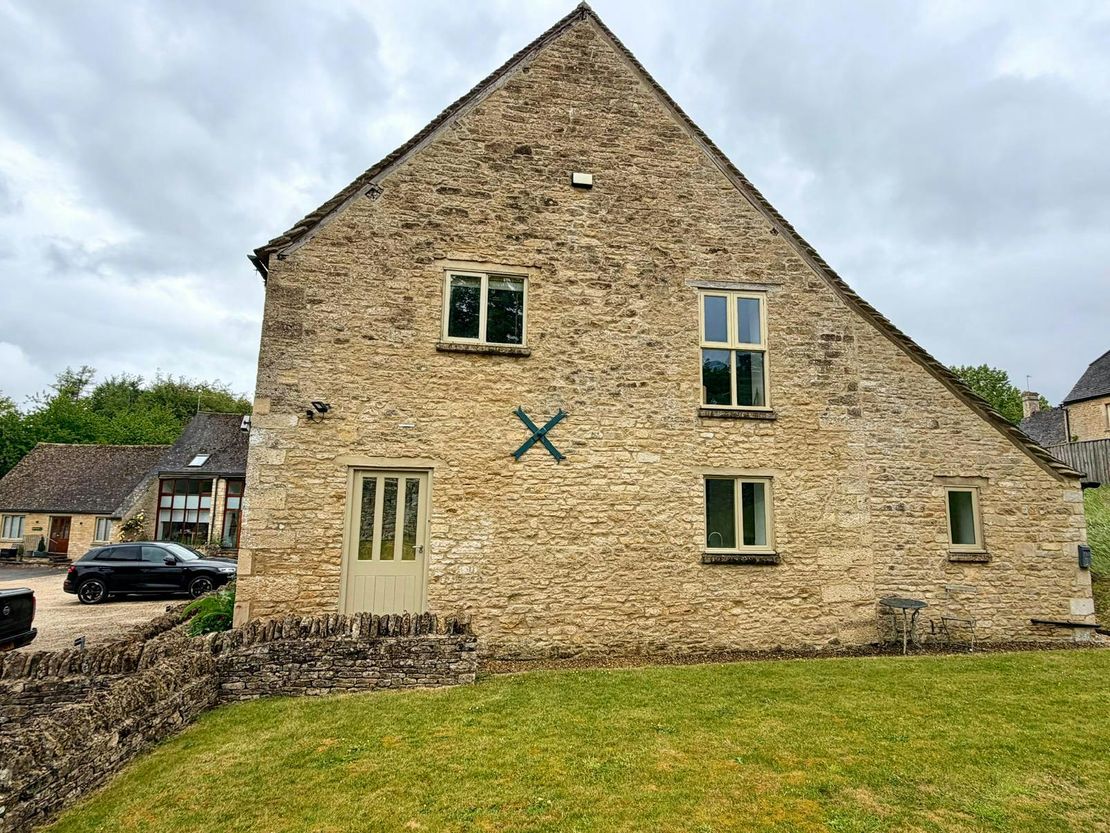 The Granary, Unit 2, Southill Business Park, Cornbury Park, Chipping Norton, OX7 3EW