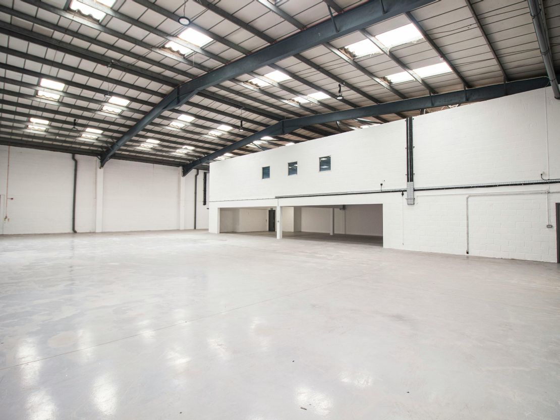 Unit 16, Saxon Way Trading Estate, West Drayton, UB7 0LW