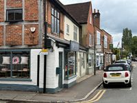 Property Image for 13 Market Square, Amersham, Buckinghamshire, HP7 0DF