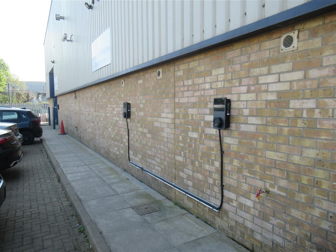 Morden Road, Mitcham