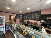 Property Image for 146 Fenwick Road, Giffnock, Glasgow, G46 6XW