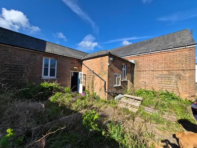 Property Image for St Peter`s Hall, North Street, St Peters, Tunbridge Wells, Kent, TN2 4SS