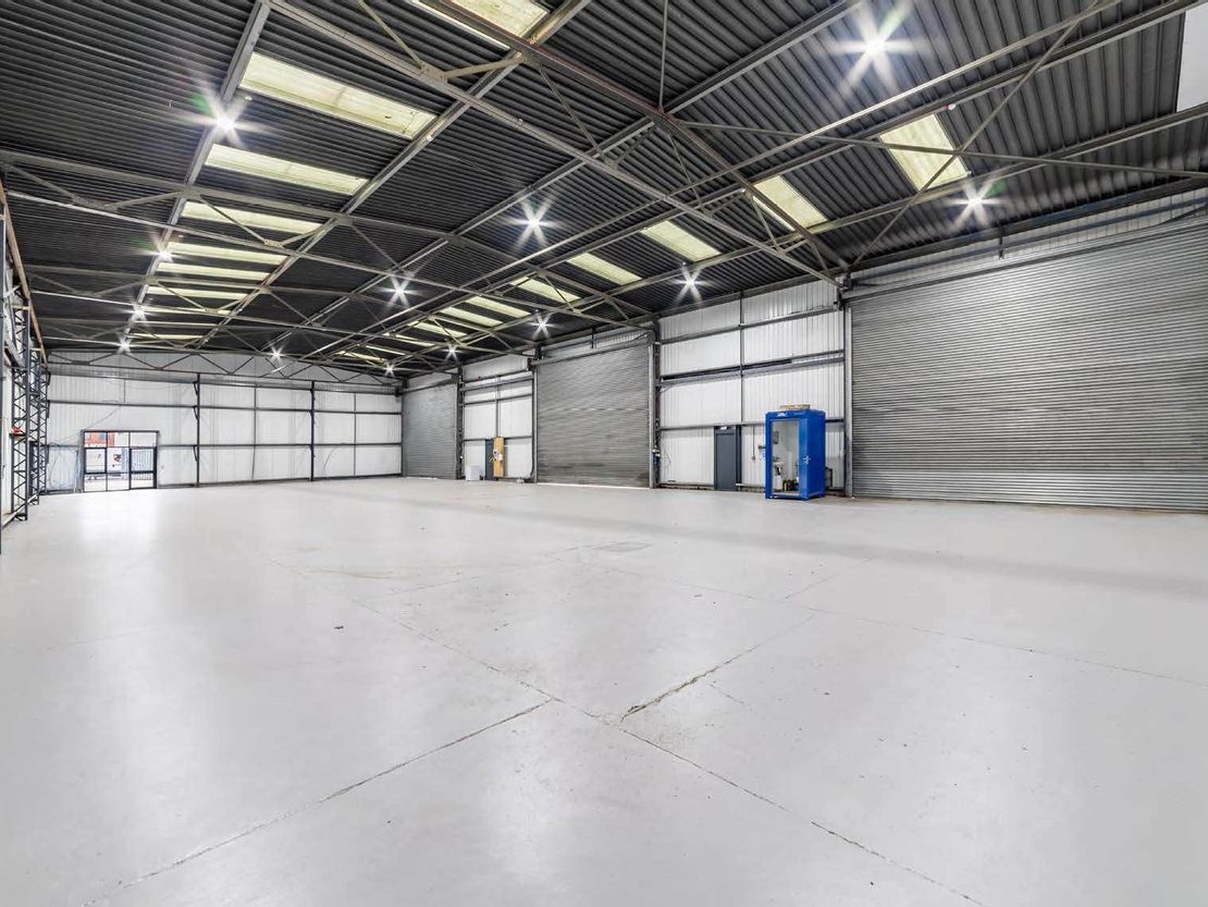 Unit 12-14, Limesquare Trade Park, Alma Park Road, Grantham, Lincolnshire, NG31 9SN