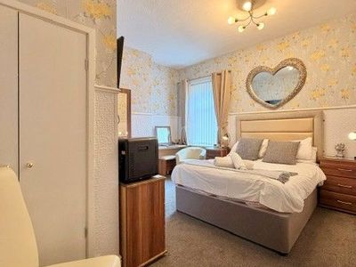 Property Image for Valentine Hotel 35 Dickson Road, Blackpool, fy1
