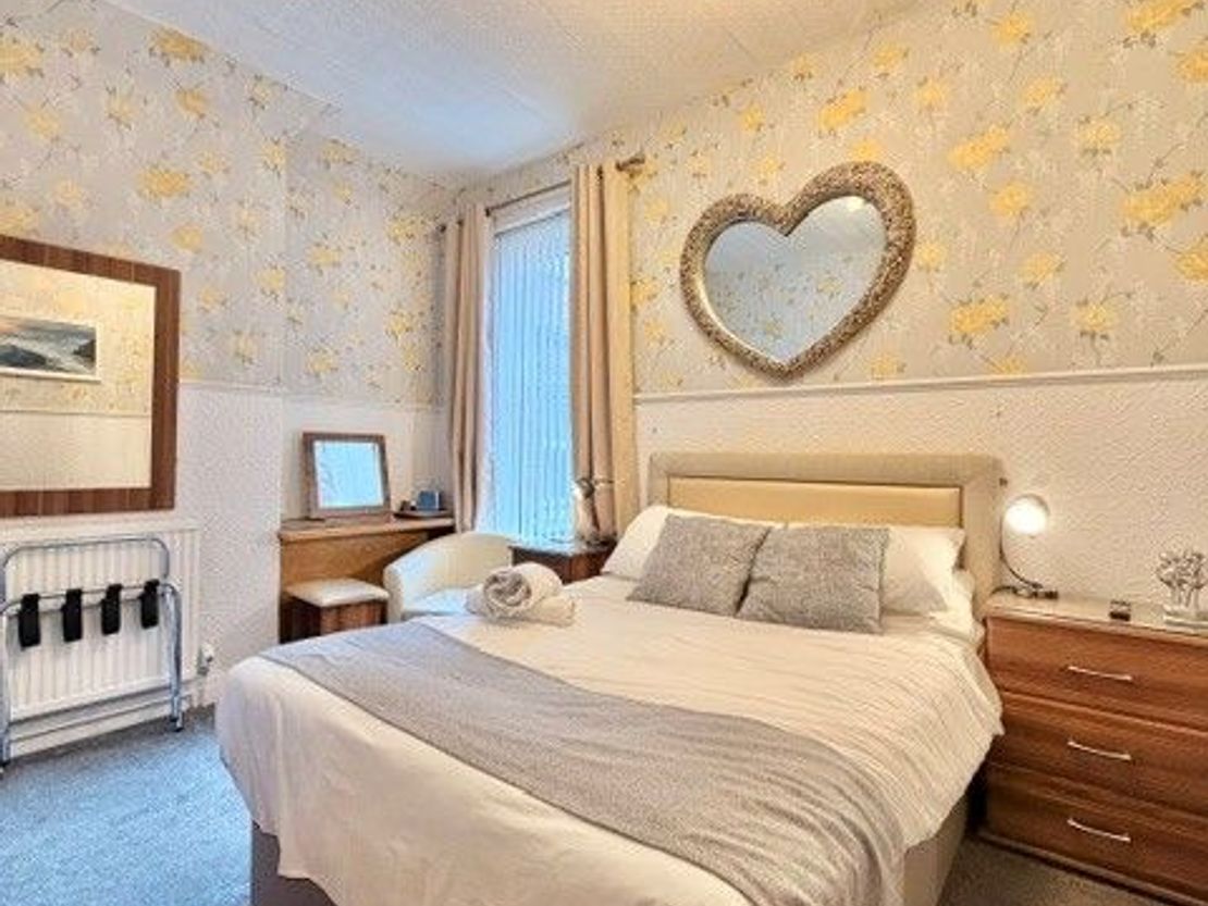 Valentine Hotel 35 Dickson Road, Blackpool, fy1