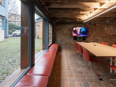 Property Image for 1 Rawstorne Place, London, EC1V 7NL