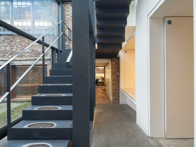 Property Image for 1 Rawstorne Place, London, EC1V 7NL
