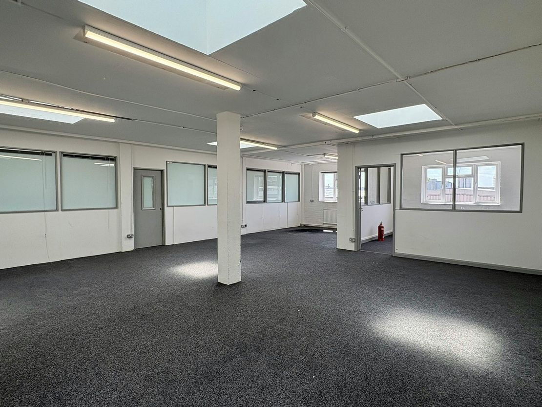 Heathrow Cube, 9 Arkwright Road, Colnbrook, Slough, SL3 0HJ