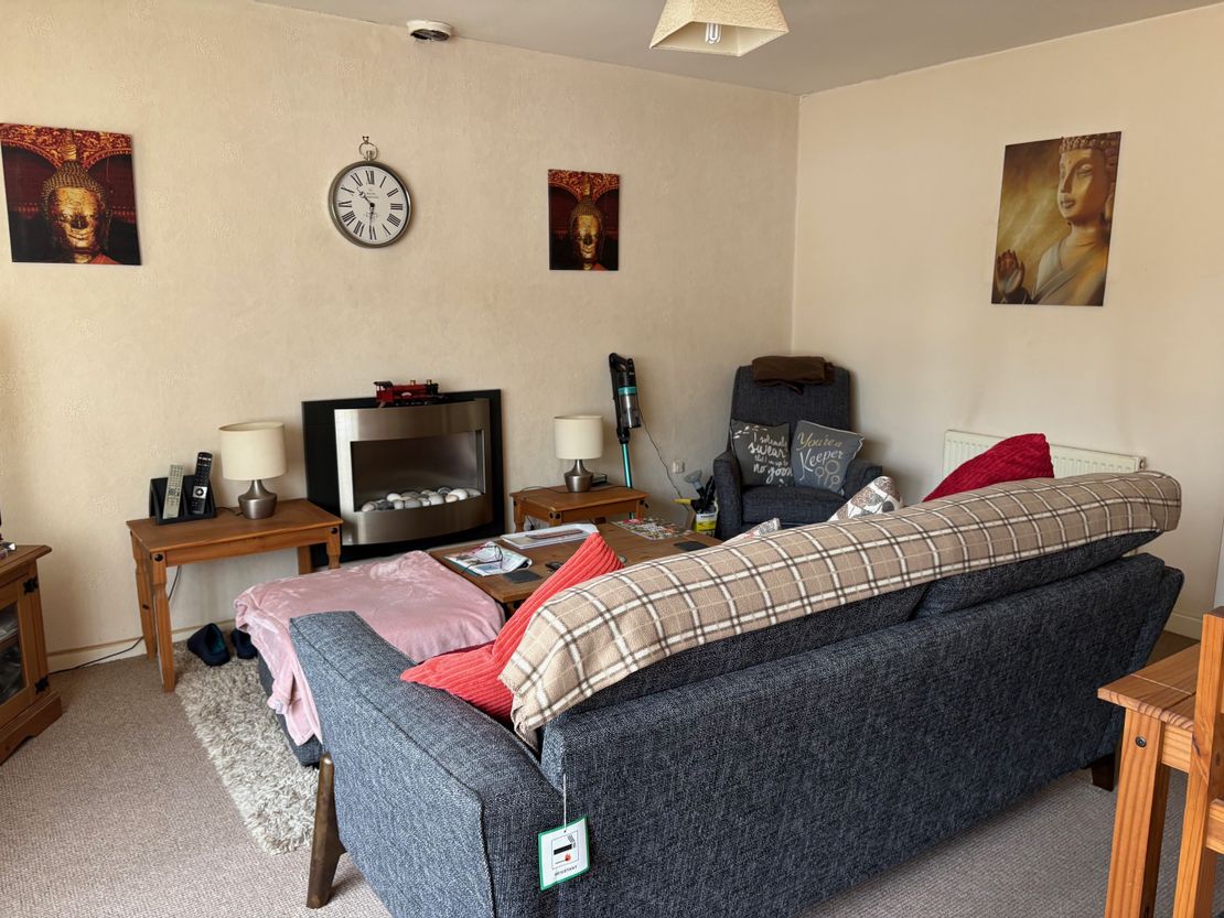 21A Alcester Road, Studley, Warwickshire, B80 7AG