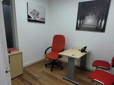 Property Image for 254 Clarkston Road, Muirend, Glasgow, G44 3JG