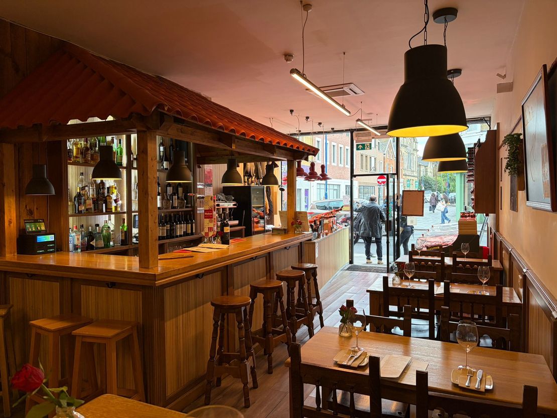 124 Putney High Street, London, Greater London, SW15 1RG