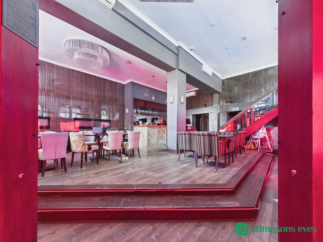 82 - 84 Cricklewood Broadway, London, Greater London, NW2 3EL