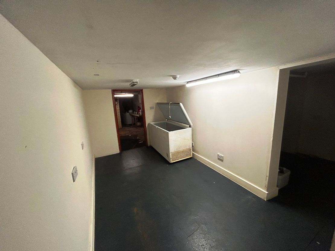 12 Leeming Street, 12 Leeming Street, Mansfield, Nottinghamshire, NG18 1NE
