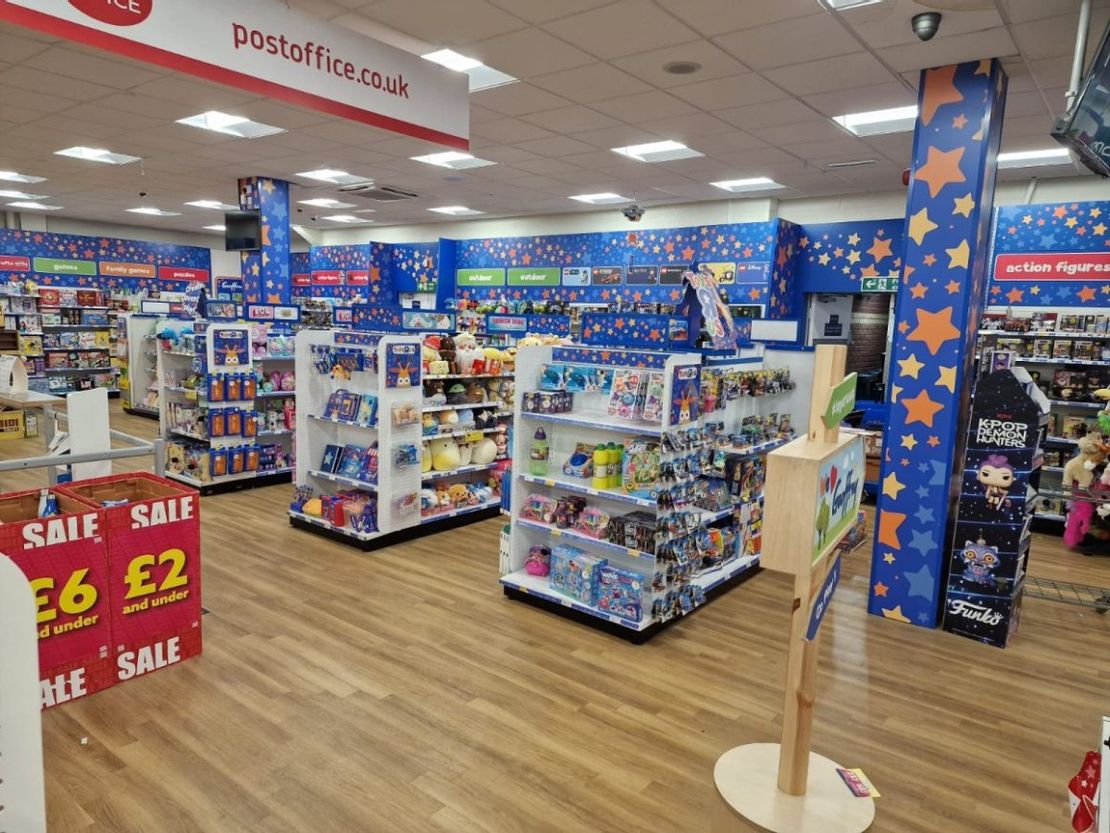 25-27 Bakers Lane, Three Spires Shopping Centre, Three Spires Shopping Centre, Lichfield, West Midlands, WS13 6NF