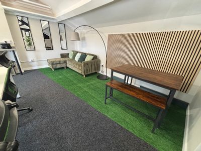 Property Image for Unit 2 Horbury Business Centre, Old Town Hall, Westfield Road, Horbury, Wakefield, West Yorkshire, WF4 6HR