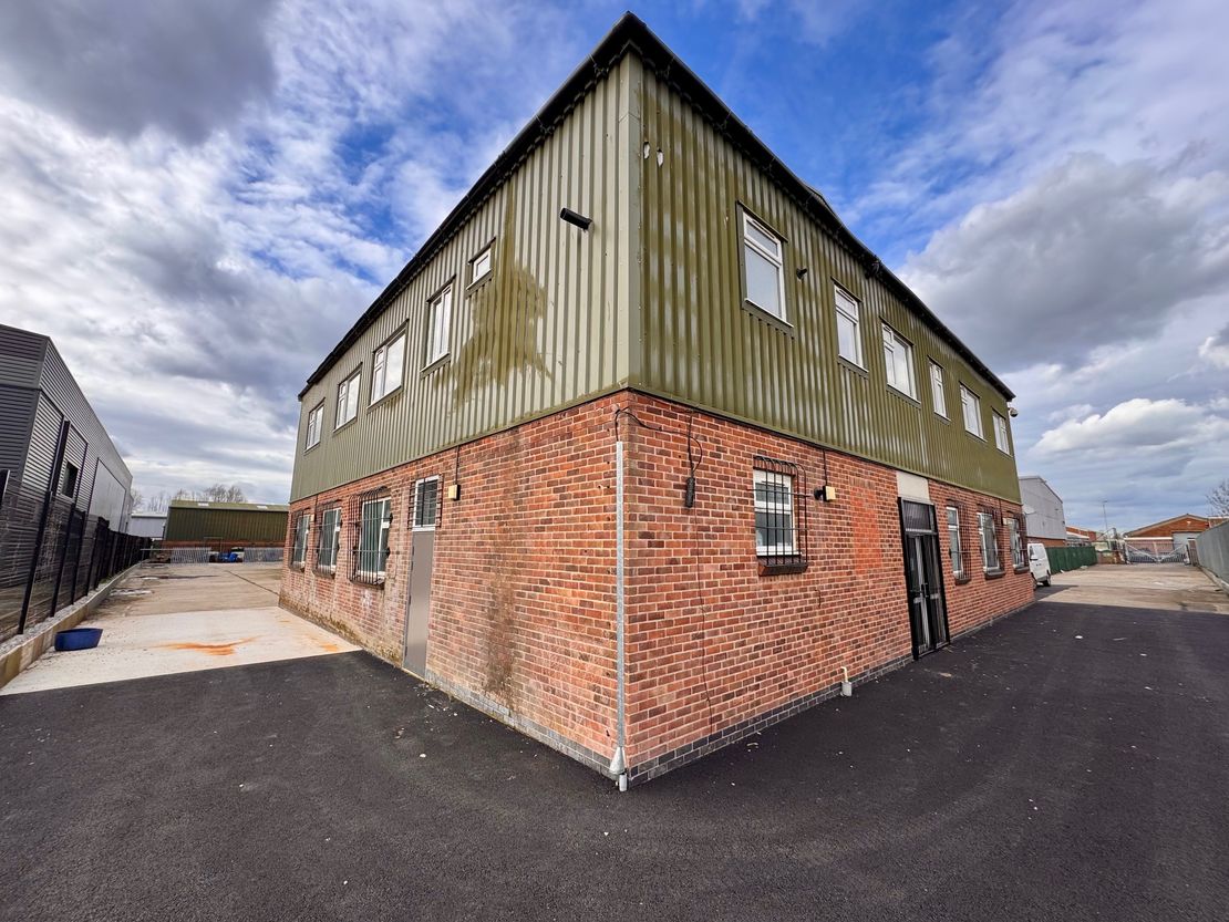 16 Pinfold Road, Thurmaston, Leicester, Leicestershire, LE4 8AS