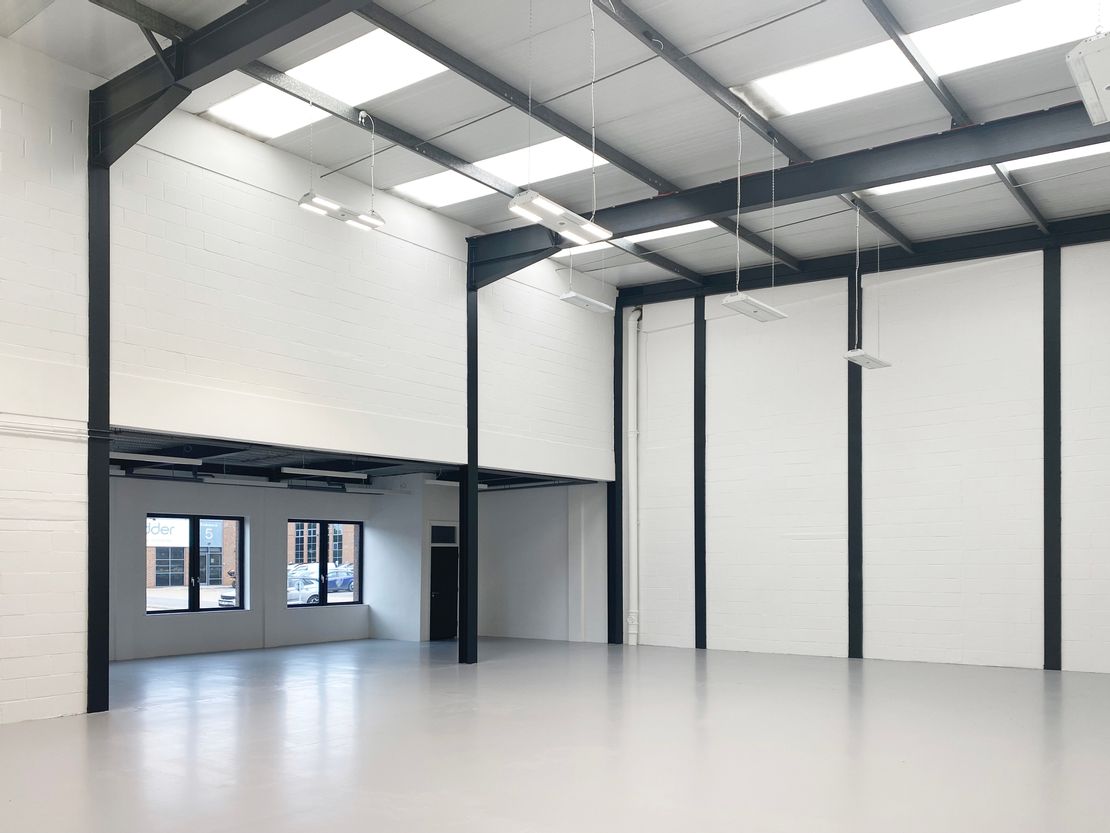 Unit 82, Barwell Business Park, Leatherhead Road, Chessington, Surrey, KT9 2NY