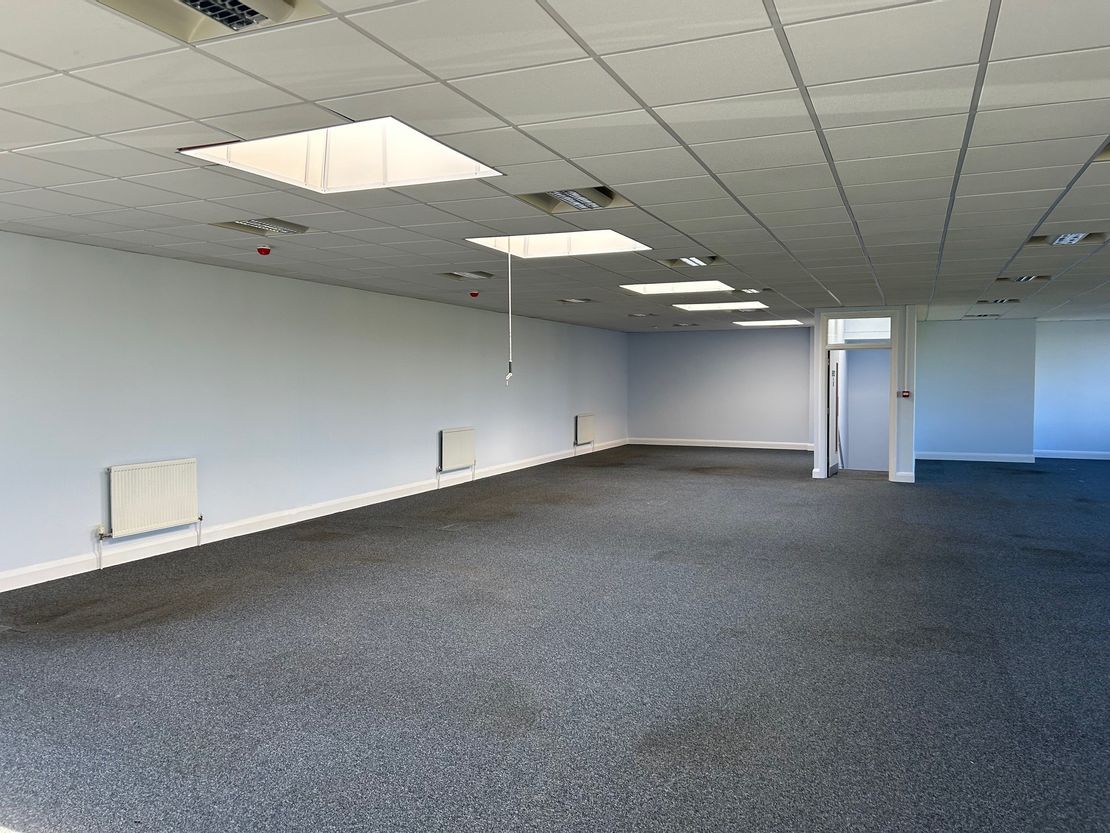 Unit 62, Barwell Business Park, Leatherhead Road, Chessington, Surrey, KT9 2NY