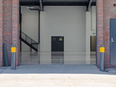 Property Image for Unit 62, Barwell Business Park, Leatherhead Road, Chessington, Surrey, KT9 2NY
